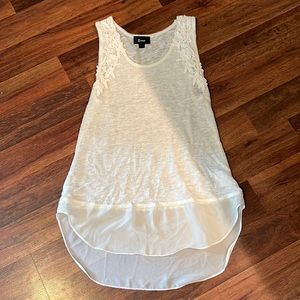Woman’s dressy tank top